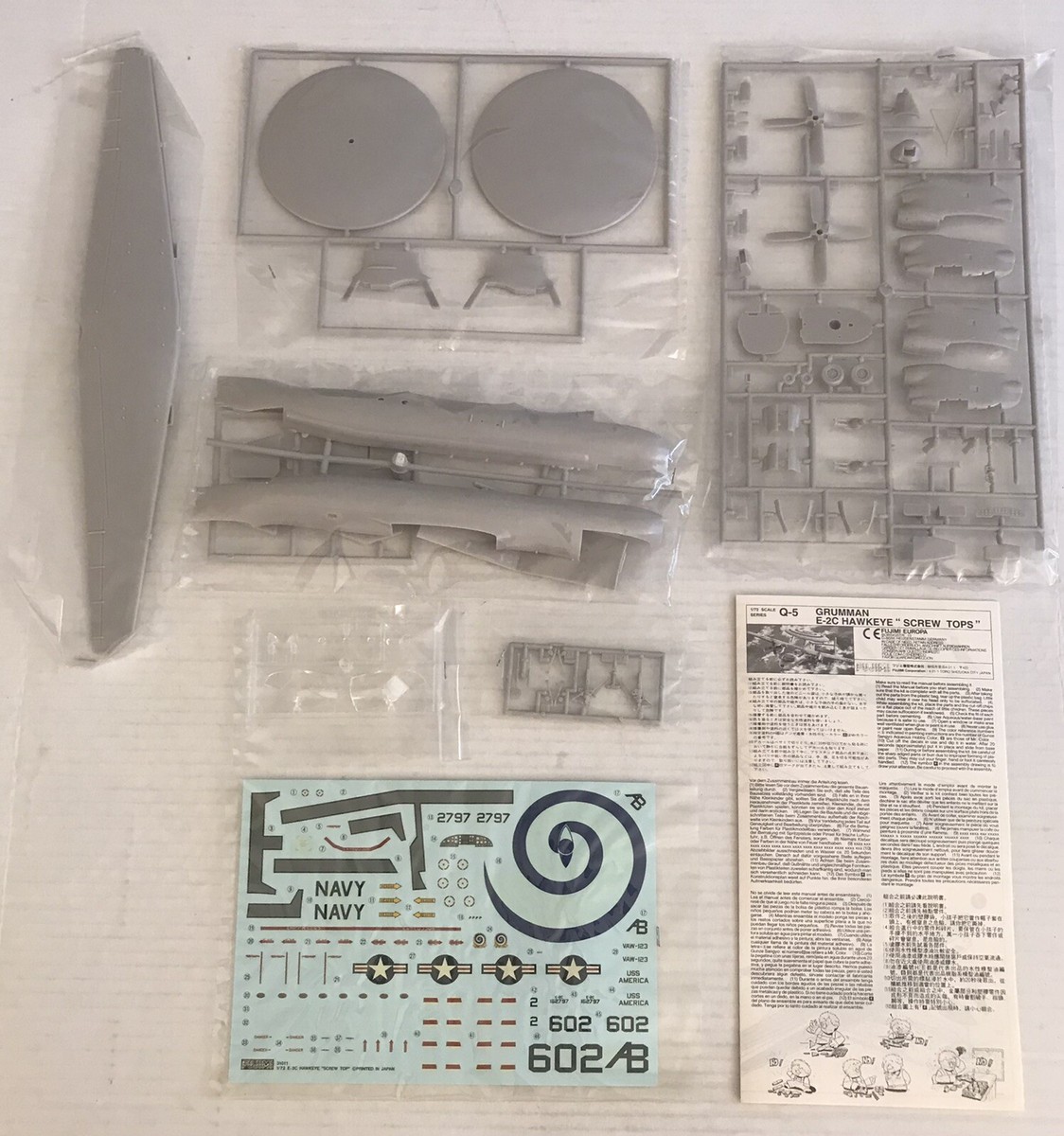 【新品未開封】FUJIMI E-2C Hawkeye Screwtops Amazon | キネティック 1/48 アメリカ軍 E-2C ホークアイ