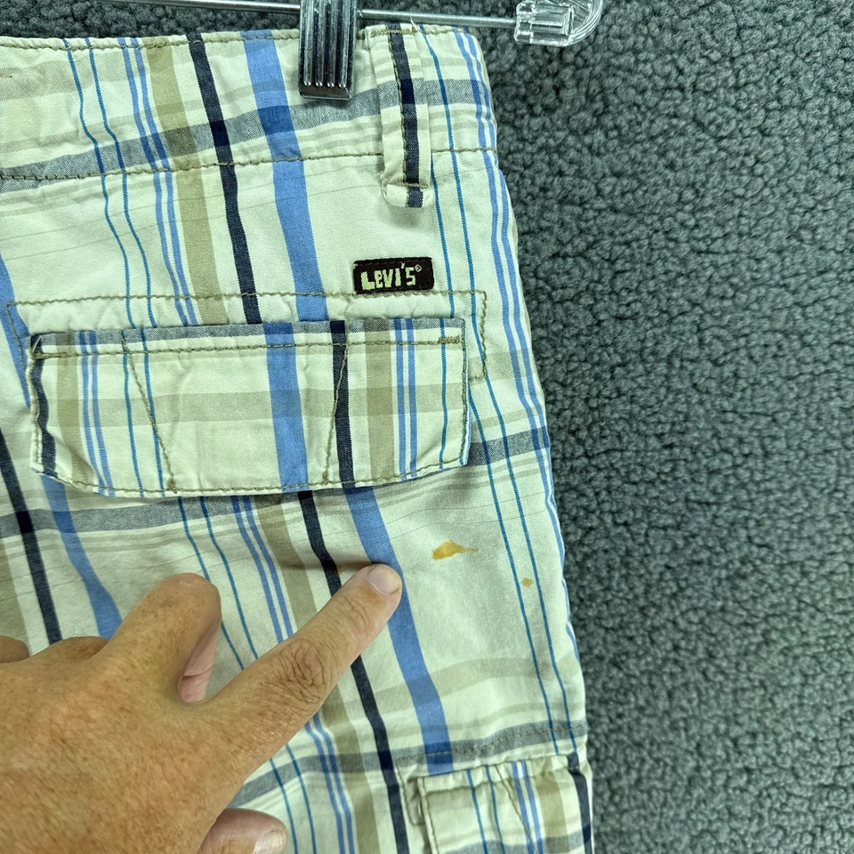 Bermudas a Cuadros Marfil Regular Vintage Levis Cargo Shorts Juveniles 14 Foto 3 de 4