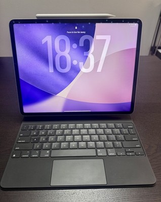 Apple iPad Pro 12.9  (2021) M1 | 1TB | WiFi + Cellular | Magic Keyboard + Pencil