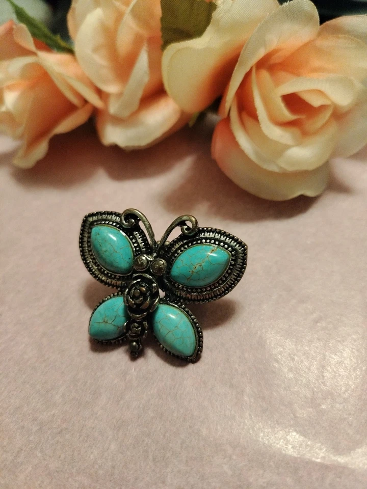 Betsey Johnson? Anel elástico borboleta turquesa grande declaração finamente gravada - Imagem 3 de 4