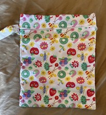 Baby Nappy Diaper Bags Portable Wet/Dry Bag Waterproof. Cartoon Design