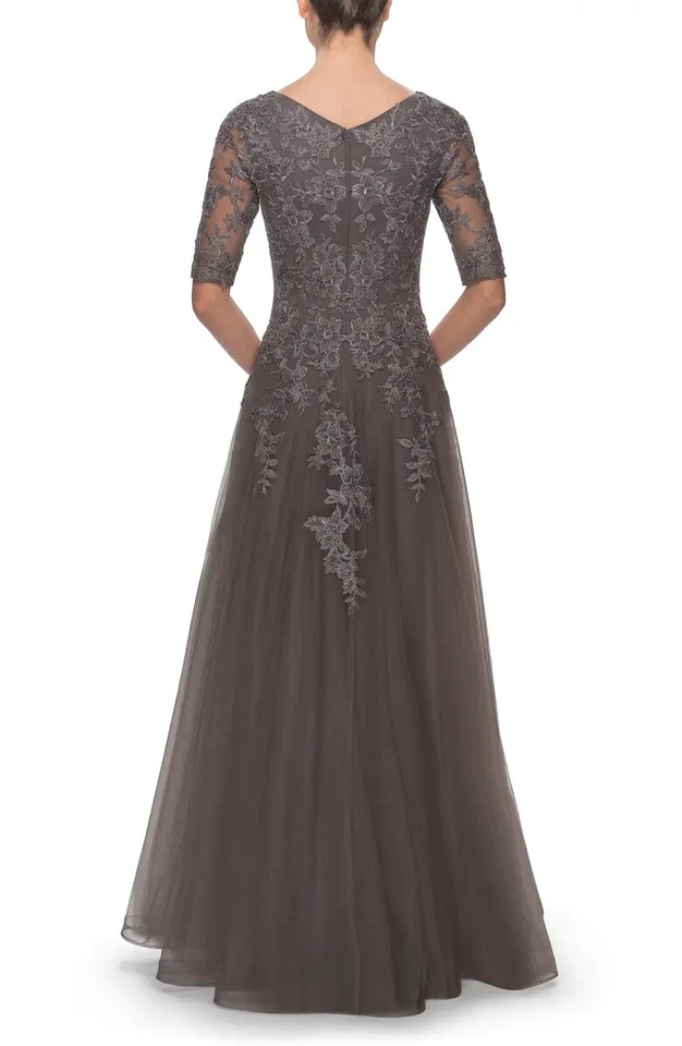 Vestido La Femme Gunmetal y Plata Encaje y Tul Talla 16 Orig $508 Foto 2 de 2