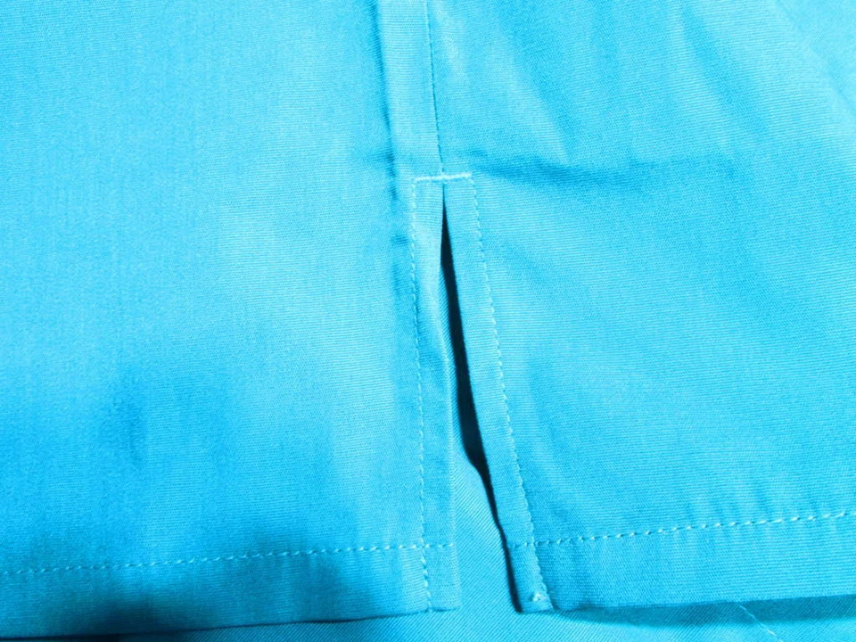 全新带标签 Cherokee 女式 XL V 领衬衫蓝色短袖宽松工作服 — 第 3/4 张图片