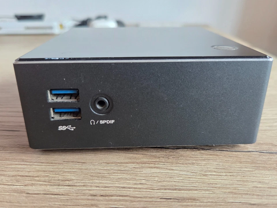 Gigabyte Brix Mini PC (Intel 2955U, 4GB RAM, 60GB SSD, W10)  GB-BXCE-2955 - Image 3 of 4