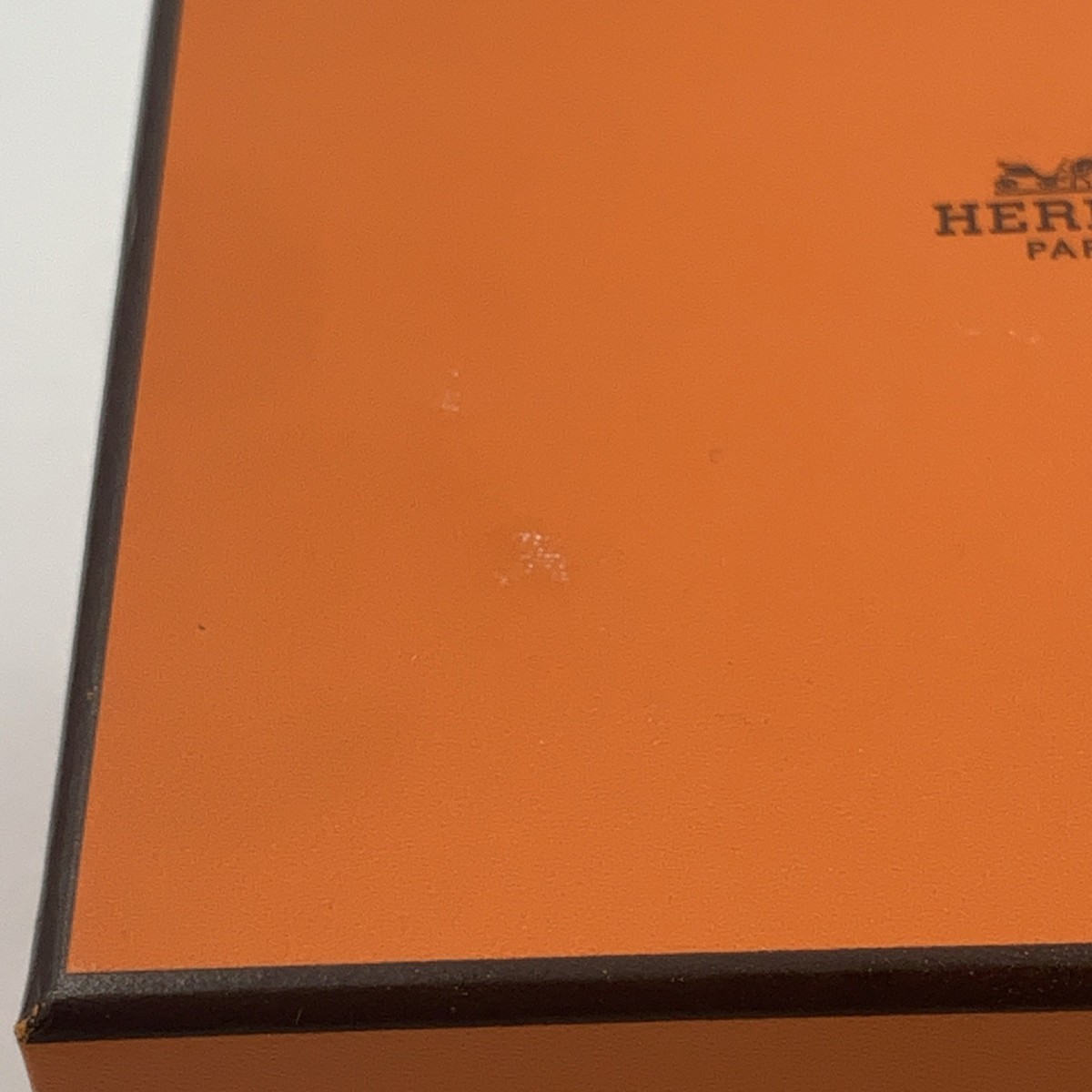 Hermes The Shop Around The Corner Scented Candle In Ceramic Bowl