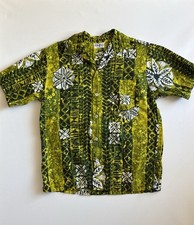 Vintage 1960  s Hukilau Fashions Hawaiian Short Sleeved Shirt Honolulu Mens Med