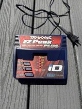 Traxxas EZ-Peak Plus MC-40 NiMH/LiPo Balance ...