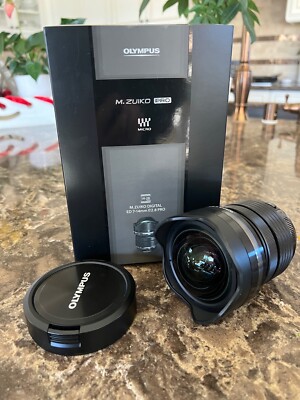 Olympus M.Zuiko Digital ED 7-14mm f/2.8 PRO Lens for Micro Four Thirds, Black