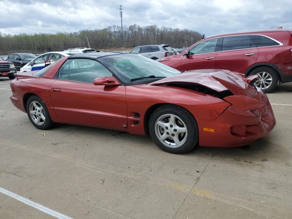 Pontiac Firebird Chevrolet Camaro 98-02 poco kilometraje transmisión automática 3,8 99 k Foto 4 de 4