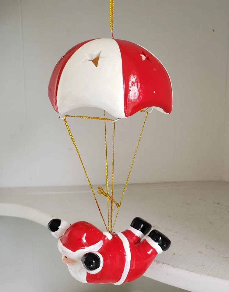 Chicago Blackhawks Hanging Christmas Tree Ornament Flashing Light Ceramic Santa - Image 2 of 4