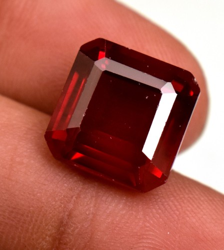 Mozambique Red Ruby Emerald Cut 11.40 Ct Loose Gemstone Lab-Created - Picture 2 of 6