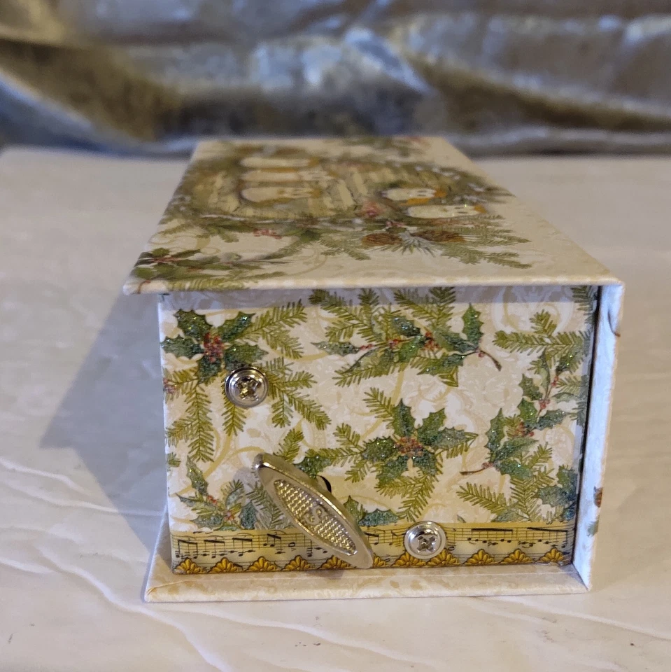 Punch Studio Owls Music Box Verbena Soap Plays Beethoven's Ode to Joy - Image 3 of 4