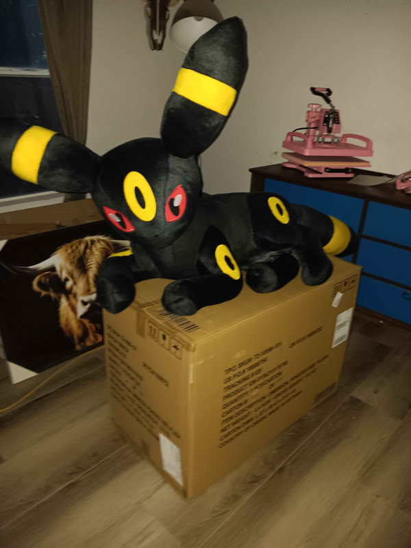 Official Pokémon Center Pokédex Size Umbreon Poké Plush - 31 In. Brand New