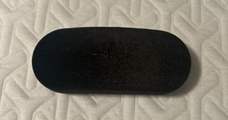 Custodia per occhiali/occhiali da sole Tom Ford in velluto 100% autentica USATA