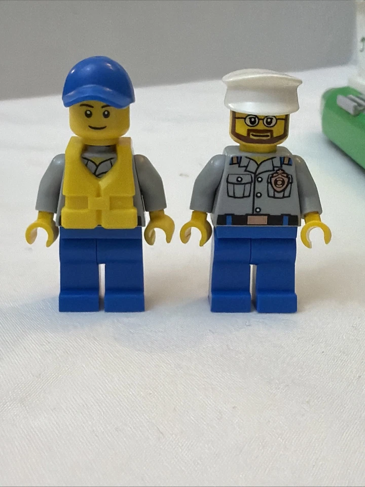 LEGO City Coast Guard Set #60014 Patrulla Costera - 100% Completo Sin Manuales Foto 4 de 4