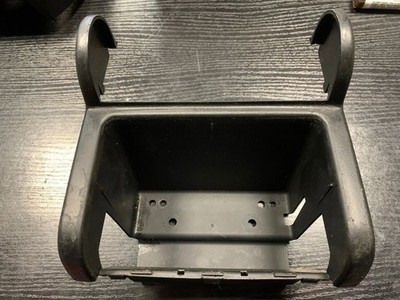 BMW 3 E46 2002 Verkleidung Aschenbecher hinten 8213682 GSD35555