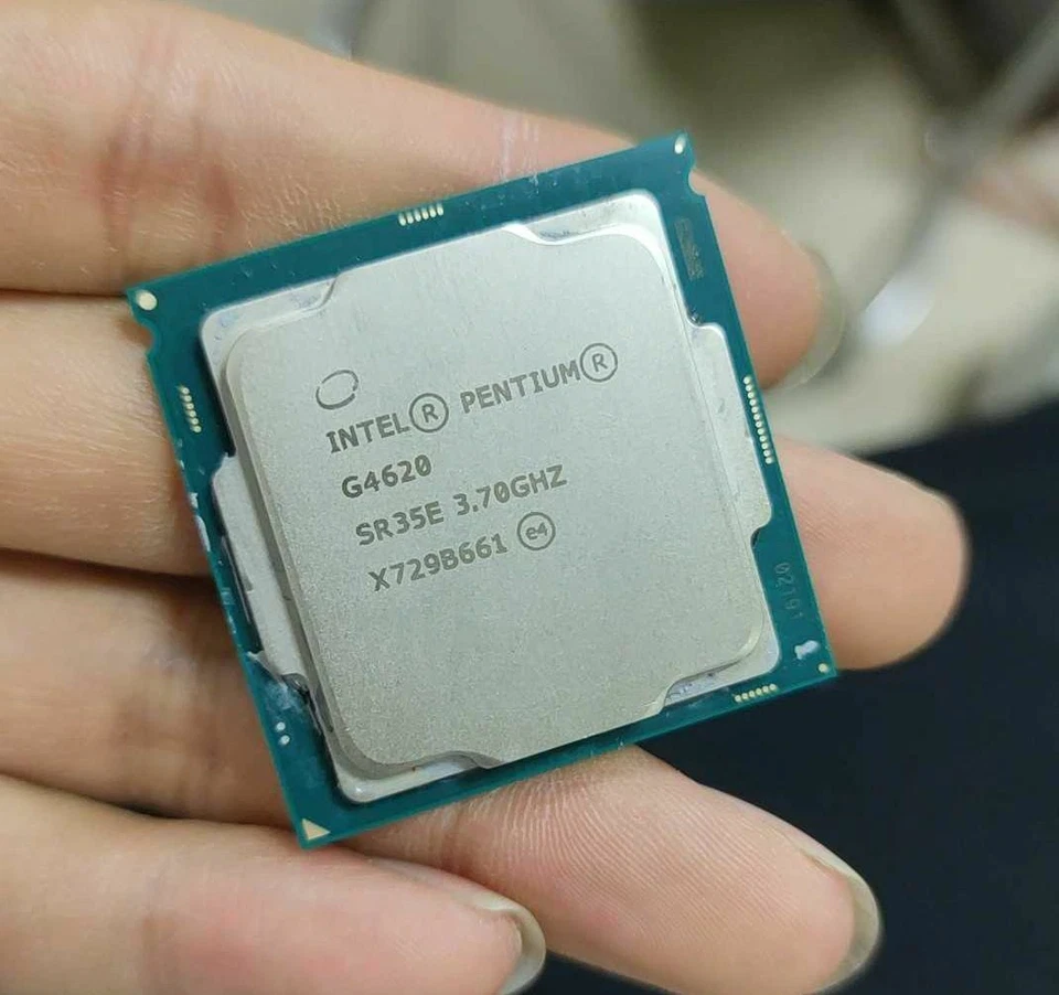 7Th Gen Intel Pentium G4620 LGA 1151 CPU Processor Kaby Lake Dual-Core 3.7 GHz - Image 2 of 2