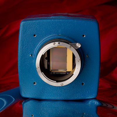 Atmel E2V Camelia 1.6M industrial LVDS camera