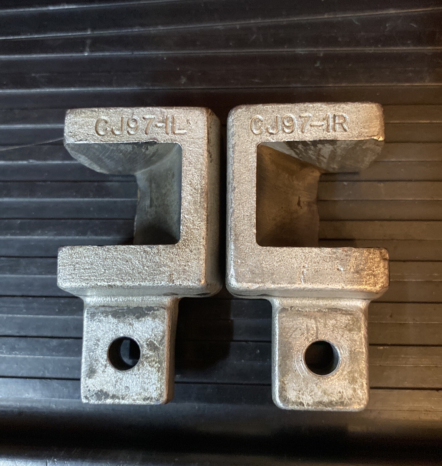 Snap On Tools 2 Jaw Gear Puller Set CJ2002 bar type puller With Extras