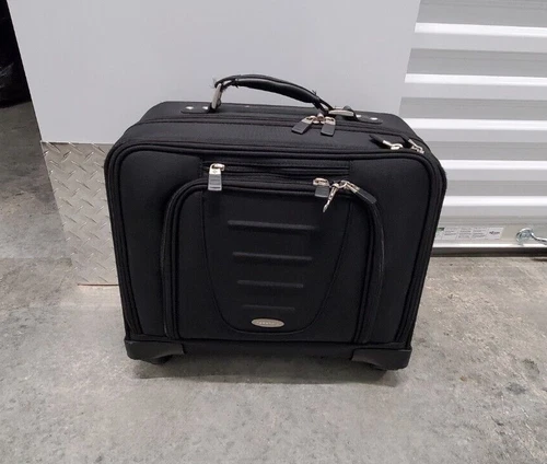 Samsonite Spinner Business Mobile Office II 72355/ 190/ 150 sz.15.6" Black Used