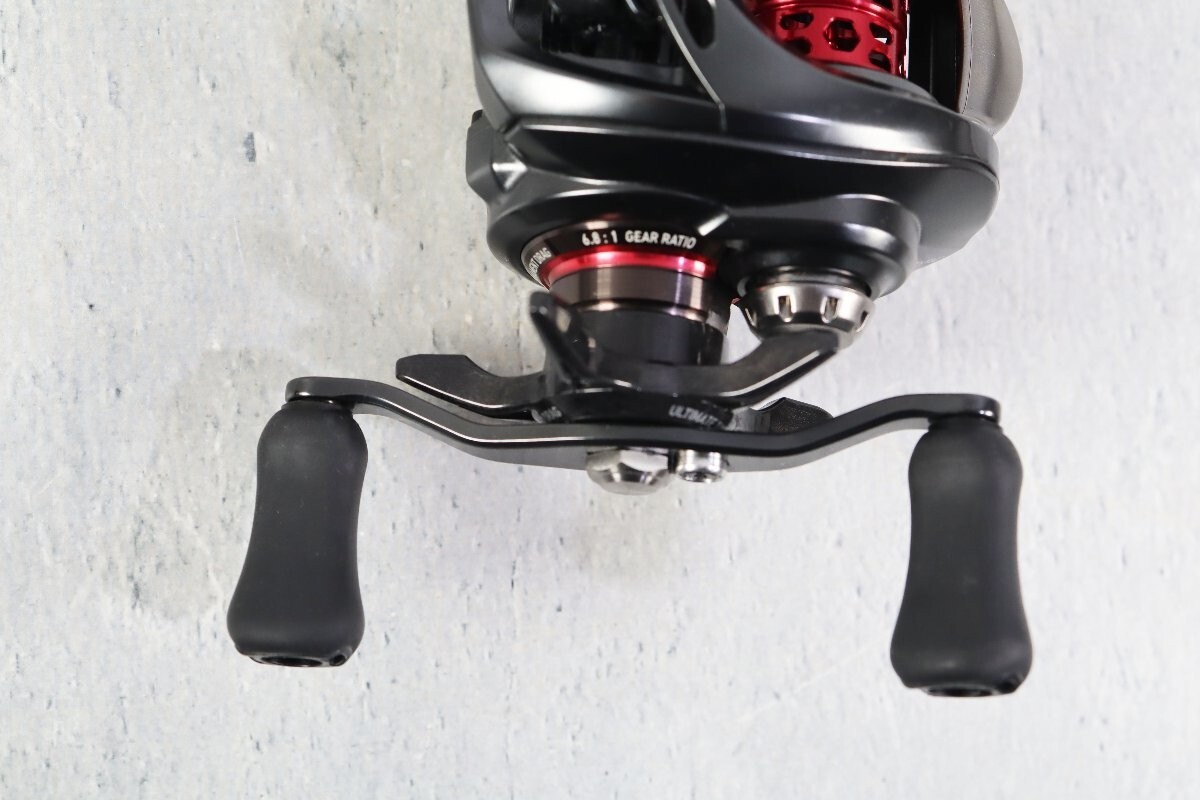 Daiwa STEEZ AIR TW 500HL Low Prodile Baitcasting Reel - Left Daiwa STEEZ AIR TW 500HL Low Prodile Baitcasting Reel - Left