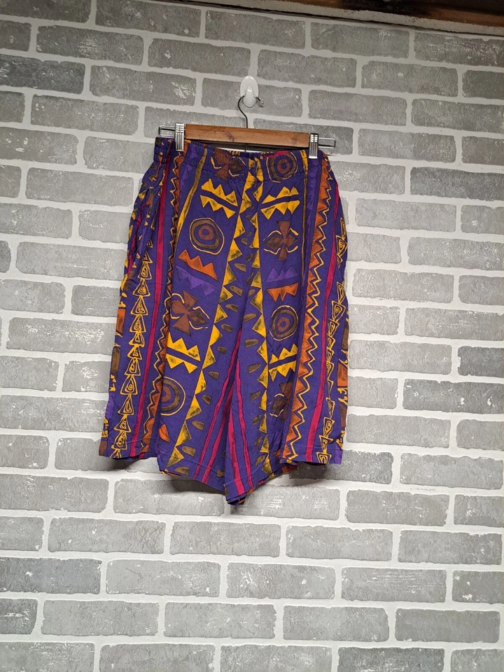 Rosey Tomato Vintage 90s Rare Etnic Waist Elastic Unisex Shorts Size 18W/38 - Image 3 of 4