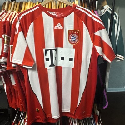 Bayern Munich 2010 Home Jersey