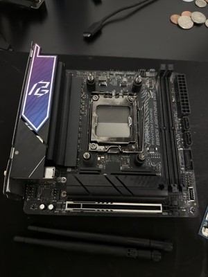 Asrock Phantom Gaming B850I Lightning WiFi AMD B850 Socket AM5
