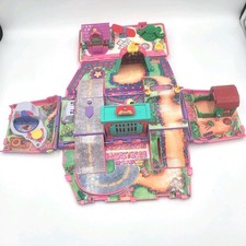 Vintage 1995 Galoob Pound Puppies Van Bus Circus Playground 1995