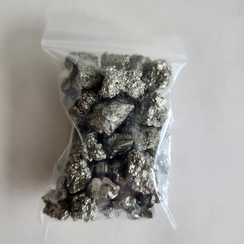 200g Iron Pyrite Natural Small Medium Crystals – Fool’s Gold - Image 3 of 4
