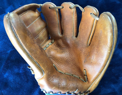 1960s Johnny Walker Model FG-303 Baseball Glove Very Good