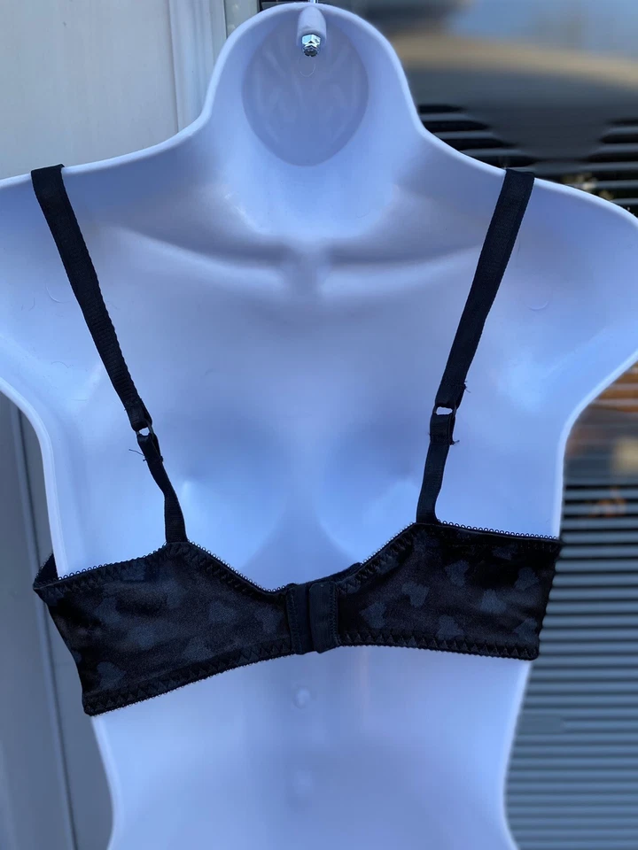  PRECIOSO SUJETADOR TALLA 36D NEGRO SIN RELLENO  Foto 3 de 4