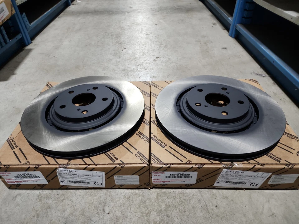 Rotores de freno delanteros originales Toyota Sienna Highlander 2011-2019 435120E030 Foto 3 de 3