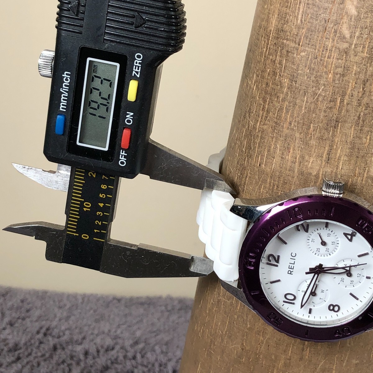 Relic Women ZR15634 Casual Day Date White Rubber 38mm Quartz