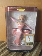 1997 MARILYN MONROE BARBIE GENTLEMEN PREFER BLONDES NEW IN BOX 17451 PINK DRESS