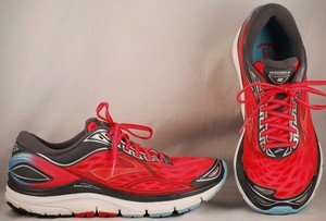 brooks transcend 3 red