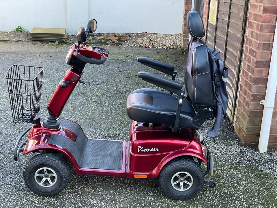 Used Electric Mobility Scooter Rascal Pioneer Road legal Cheap 8mph All ...