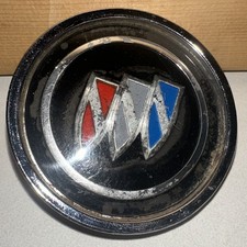 "Cubierta de rueda con tapa central Buick de colección Tri Shield General Motors #254842 2,5"""