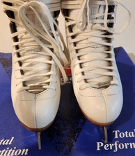 Riedell Stride Model 223 Figure Ice Skates Capri Stainless Steel Blades sz 6.5