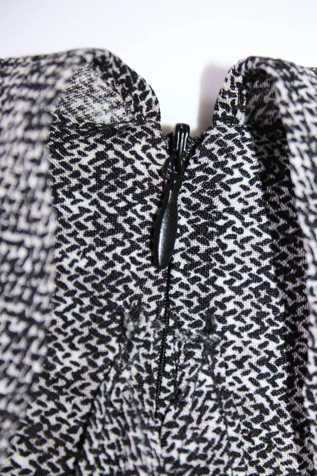 Vestido largo gris negro estampado con volantes cuello redondo sin mangas TOV para mujer talla IT 40 Foto 4 de 4