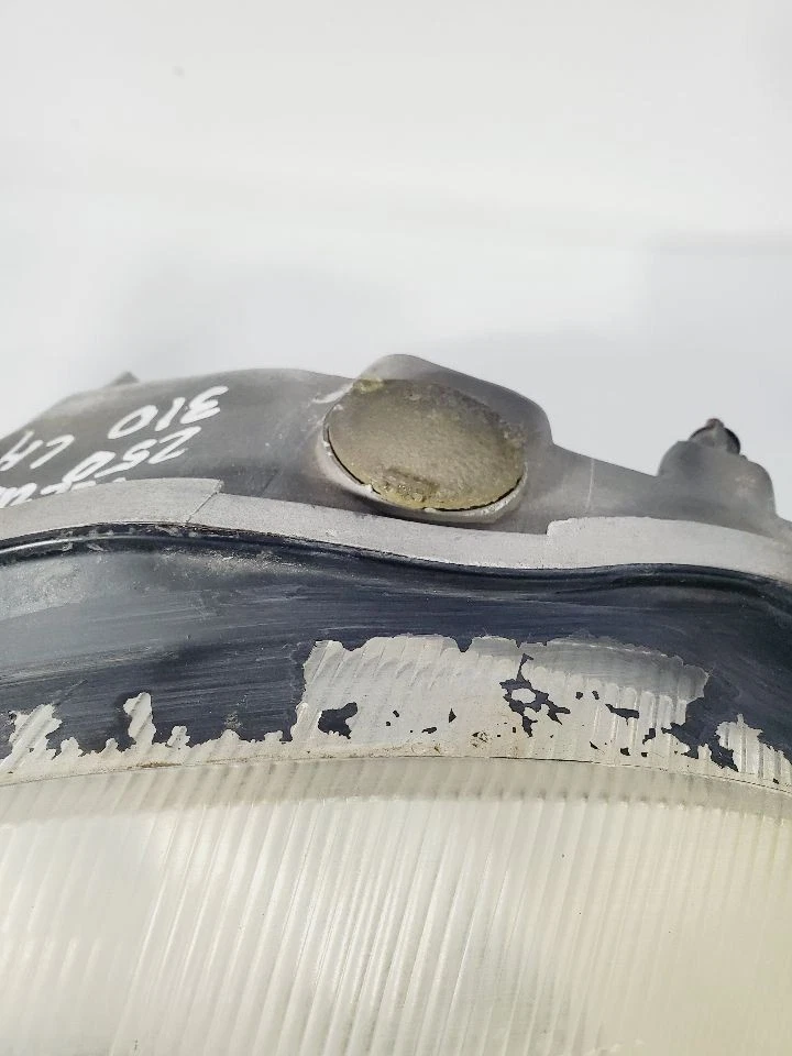 1996 1997 1998 Suzuki X90 OEM Front Left Headlight Hazy Fading Paint 10032041 - Image 2 of 4