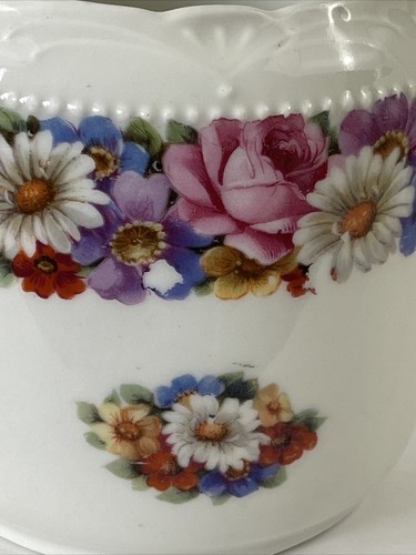 Jarra crema porcelana vintage Alemania salsa blanca en relieve margarita y rosas - Imagen 12 de 12
