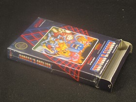 Nintendo NES Ghosts 'N Goblins CIB Complete in Original Box Near-Mint RARE