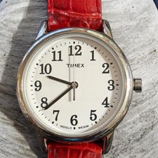 Timex indiglo wr30m women classic quartz wristwatch w/ red band TW2P68700 READ