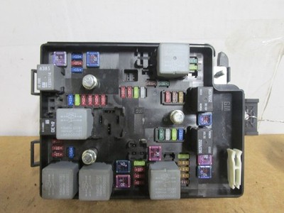 12 13 14 15 16 Chevy Sonic Engine Fuse Box Relay Junction Block Panel 95315649