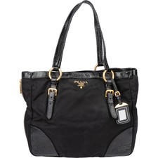 Borsa a mano Prada nera in nylon con cerniera