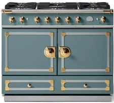 La Cornue CornuFé 110 43" Ocean Pro Style Dual Fuel Range  Polished Brass Accent