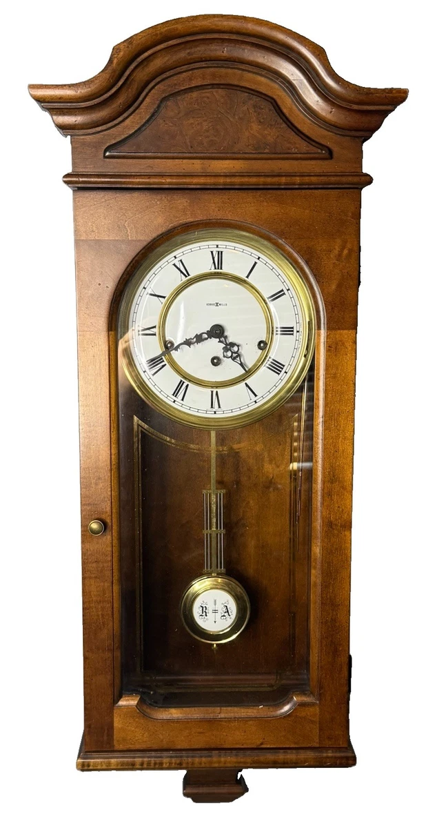 Howard Miller Wall Clocks Collectible 1970-1979 Time Period