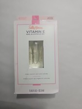 Sally Hansen Vitamin-E Nail  Cuticle Oil 0.45 oz   New with Box   Free Ship