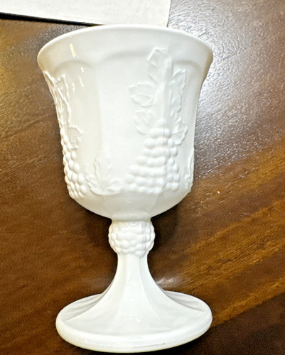 Vintage White Milk Glass Grapes Harvest Pedestal Goblet Vase Bowl Planter 5.5" T